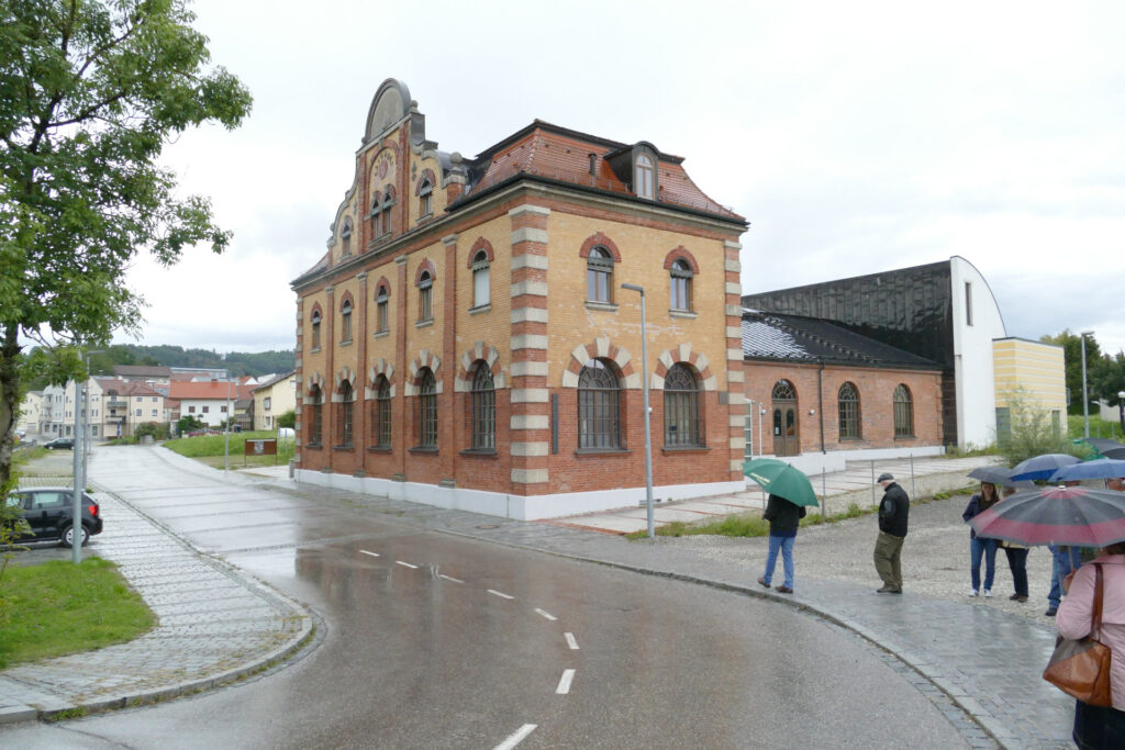 Stadtspaziergang des Stadtverein Simbach am 28.8.2021: Bürgerhaus