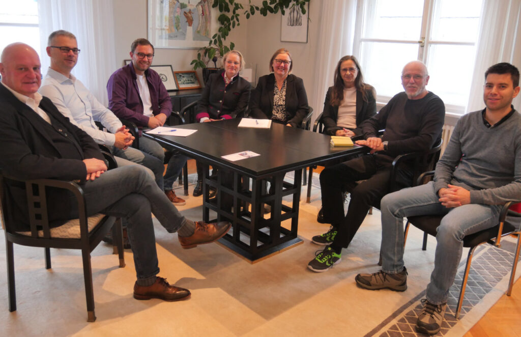 Antrittsbesuch der Vorstandschaft des Stadtverein Simbach beim Bürgermeister - Foto von Marianne Madl